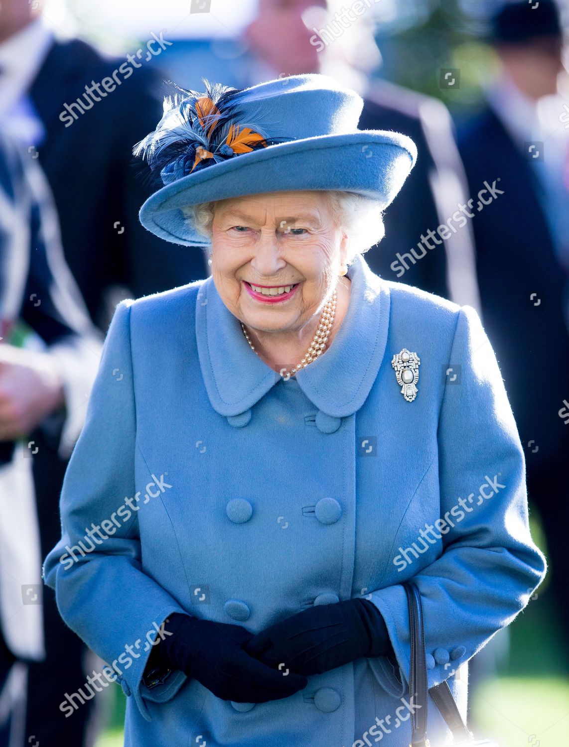 queen-elizabeth-ii-attends-the-qipco-british-champions-day-at-ascot-racecourse-berkshire-uk-shutterstock-editorial-9938969ai.jpg