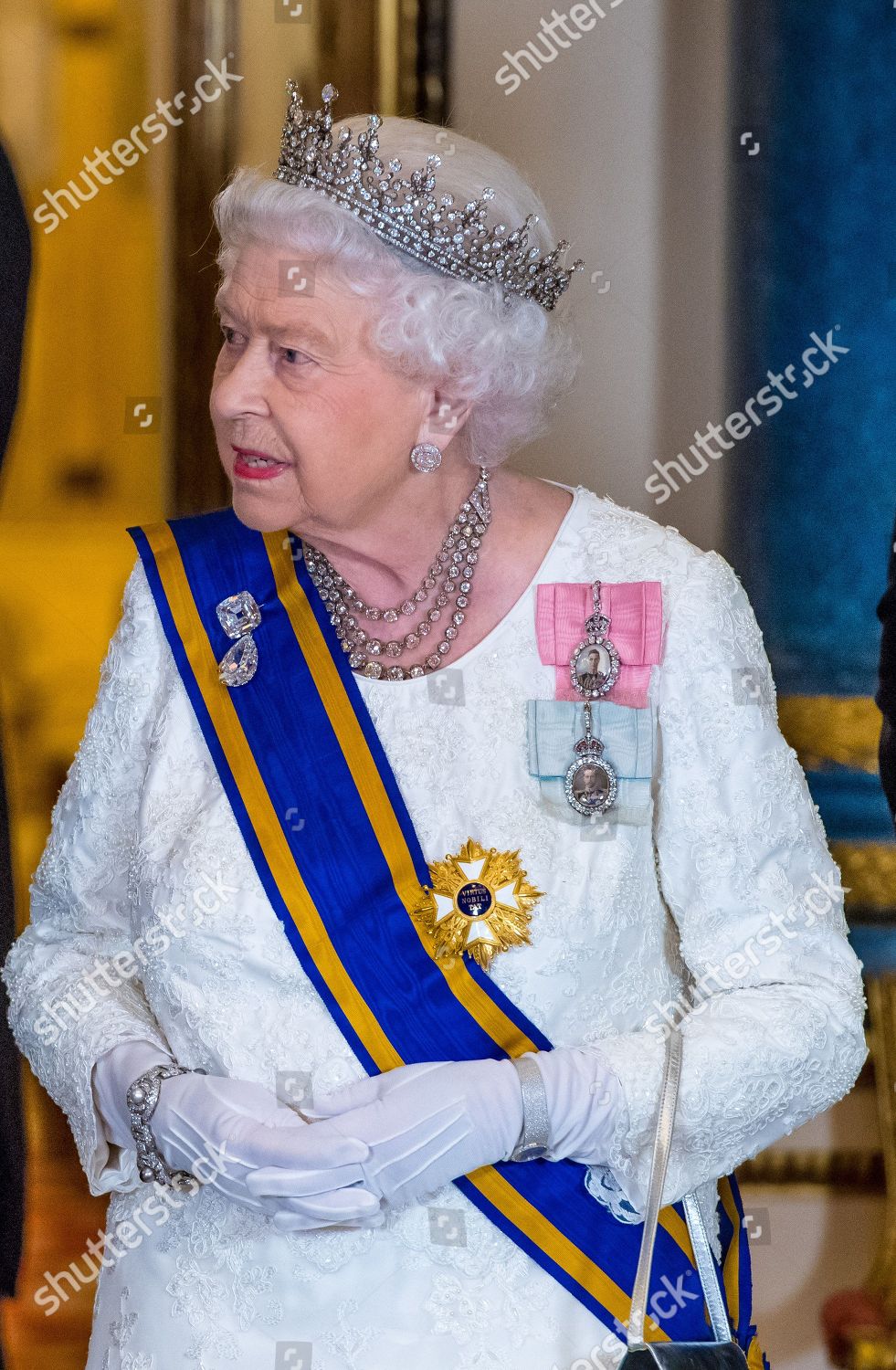 VISITA DE ESTADO DE LOS REYES DE HOLANDA AL REINO UNIDO EL 23 DE OCTUBRE - Página 5 State-visit-of-the-king-and-queen-of-the-netherlands-london-uk-shutterstock-editorial-9942632bg