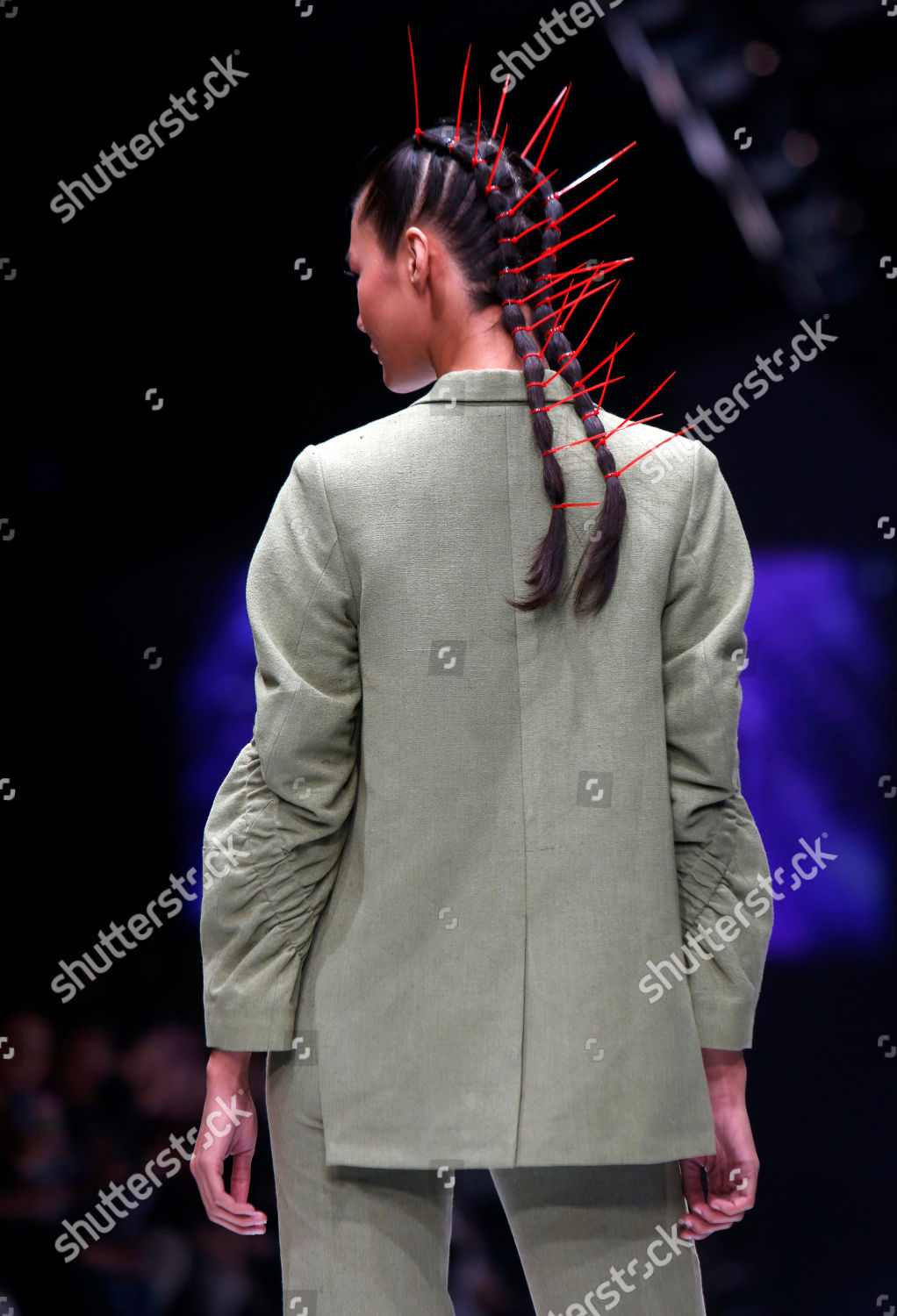 Model Presents Creation By Indonesian Hair Stylist Editorial Stock