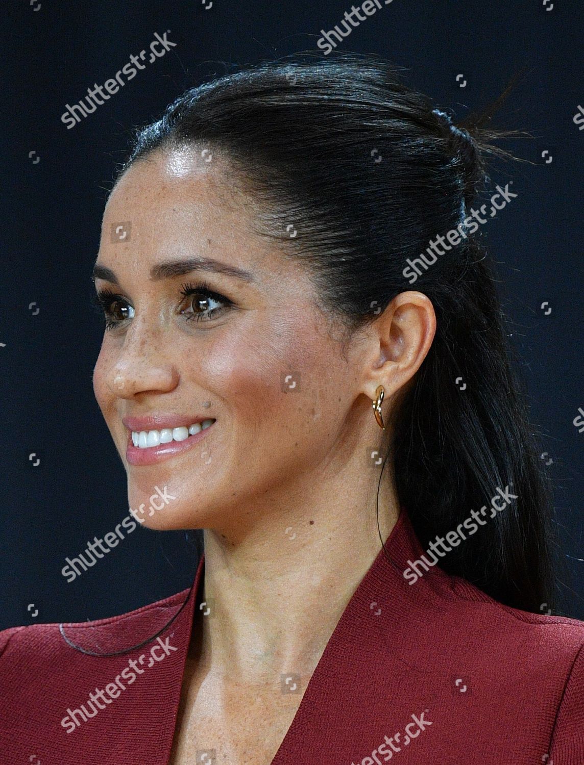 prince-harry-and-meghan-duchess-of-sussex-tour-of-australia-shutterstock-editorial-9946006bg.jpg