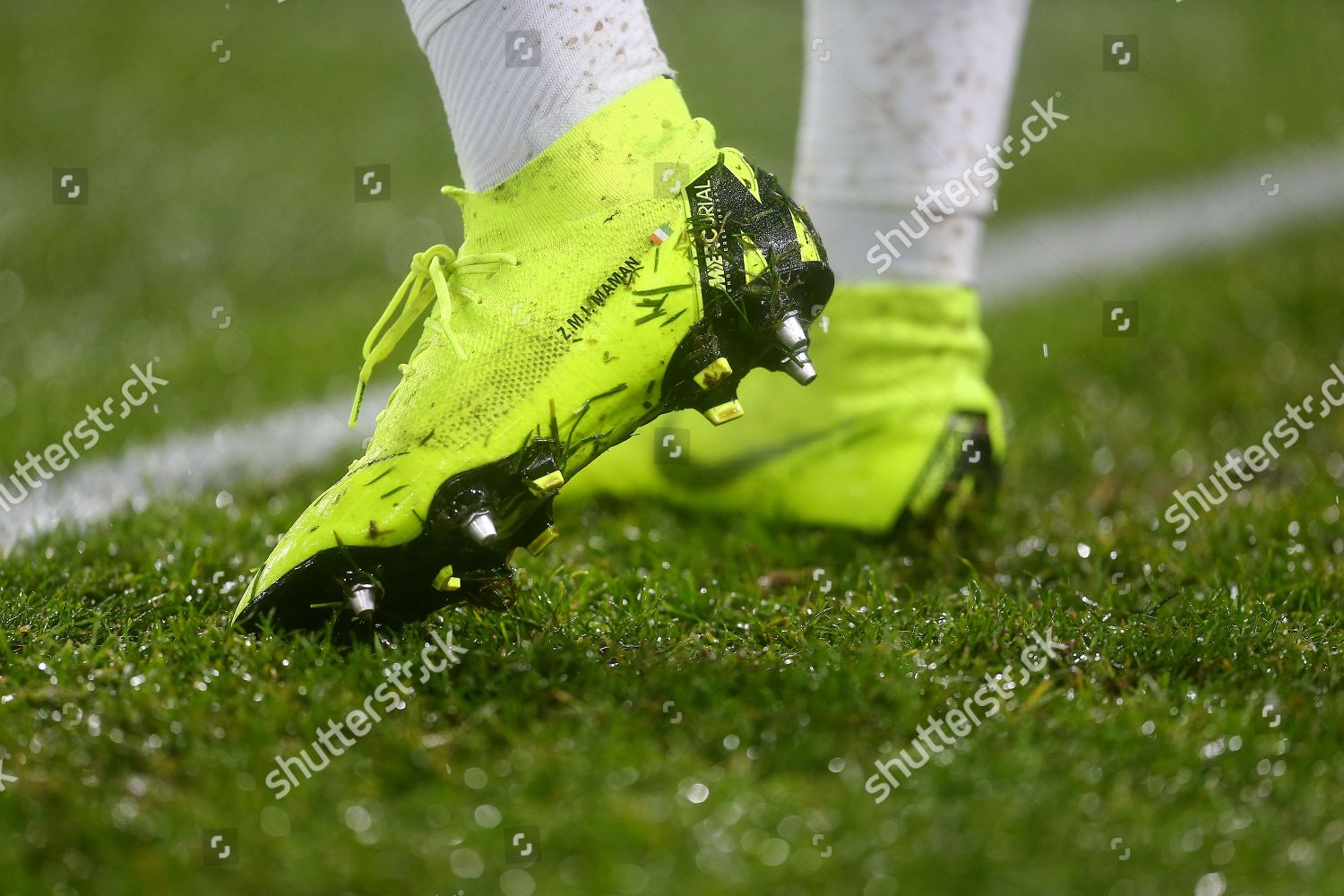 aurier boots