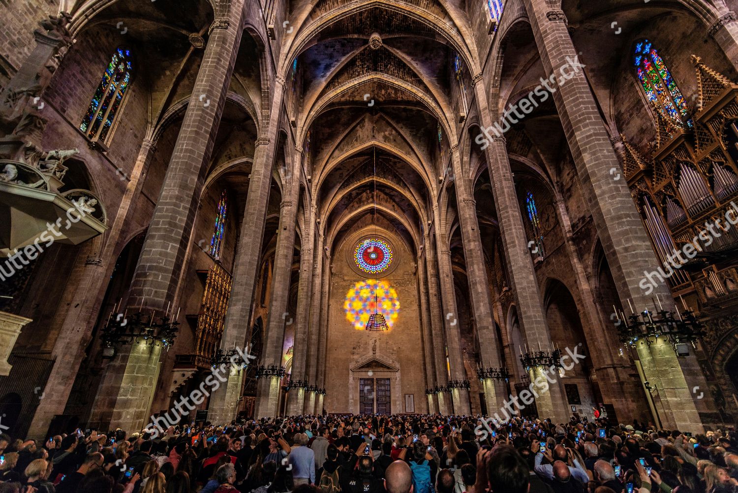 Hundreds People Visit Interior Majorcas Cathedral Attend Editorial Stock Photo Stock Image Shutterstock