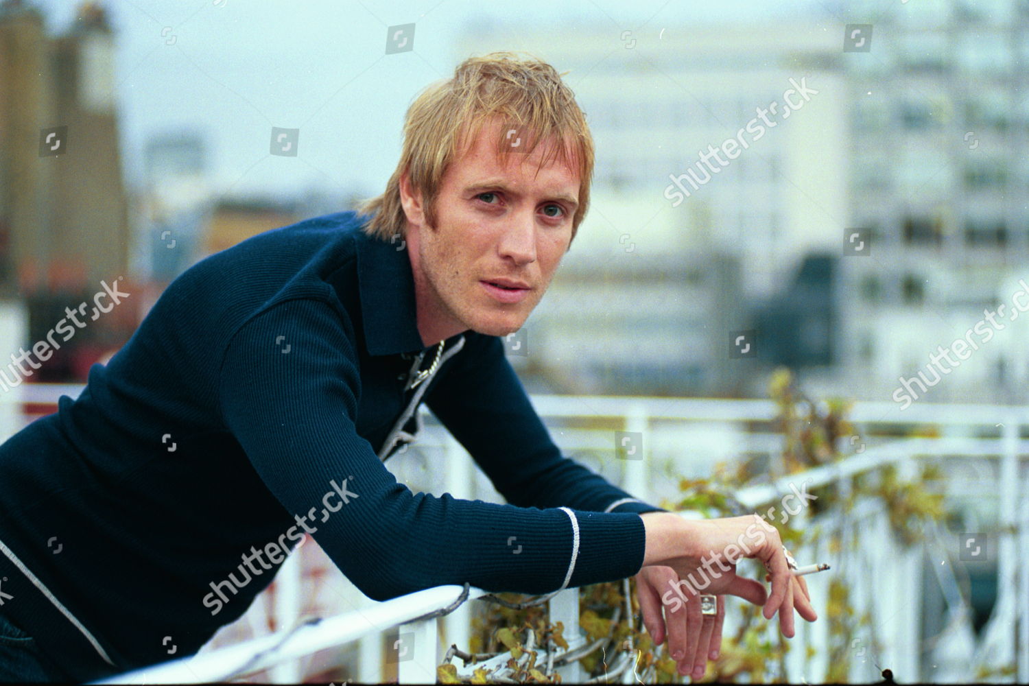 Next photo of Rhys Ifans