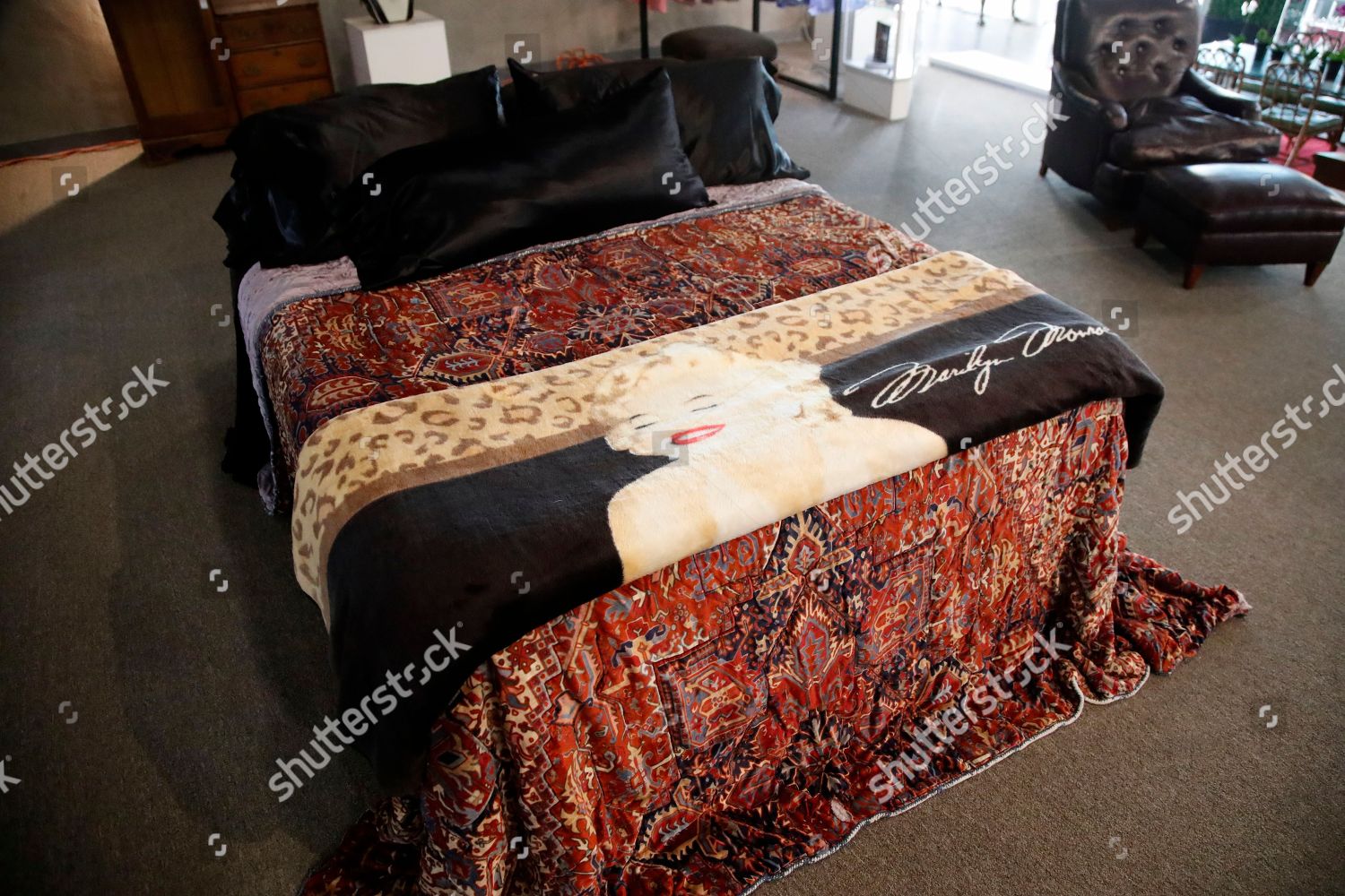 Hugh Hefners Master Bedroom Comforter Displayed Part