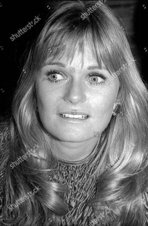 Valerie Perrine Stock Pictures, Editorial Images and Stock Photos ...