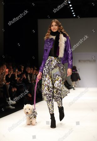 Sportalm Show Runway Mercedes Benz Fashion Week Stockfotos Exklusiv Shutterstock