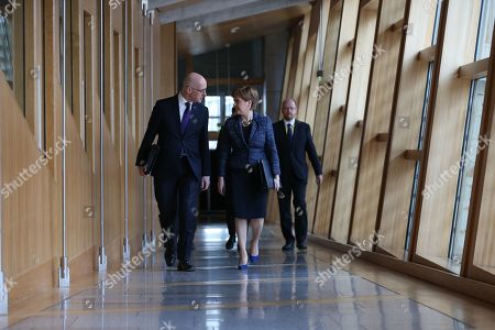 Scottish Parliament First Ministers Questions Edinburgh Stockfotos