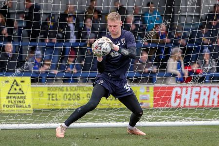 Fotos Stock de AFC Wimbledon v Millwall (Exclusivas) | Shutterstock