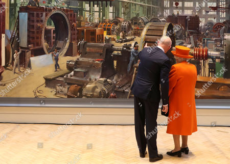 queen elizabeth ii views a painting with science museum director ian blatchford during a visit to - queen elizabeth ii posts first instagram at science museum see the