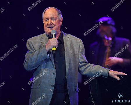 Neil Sedaka Stock Photos, Editorial Images and Stock Pictures ...