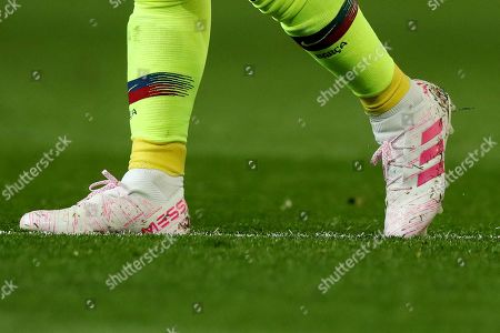 pink boots Lionel Messi Barcelona 