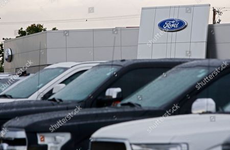 Ford Dealership Greenville Tx >> Ford Recalls More Than 550000 Vehicles Texas Stock Photos Ford Dealership Greenville Tx >> Ford Recalls More Than 550000 Vehicles Texas Stock Photos
