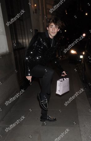 Charlie Rowe Stock Photos Editorial Images And Stock Pictures Shutterstock