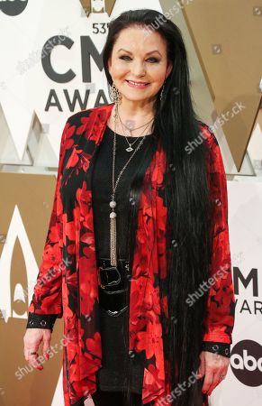 Crystal Gayle Stock Photos Editorial Images And Stock Pictures