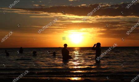 Heatwave Spreads Across Australia Stock Photos Exclusive