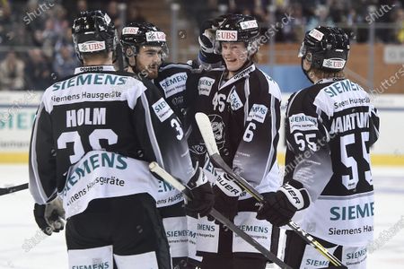 Tps Turku V Salavat Yulaev Ufa Stockfoto S Exclusief Shutterstock