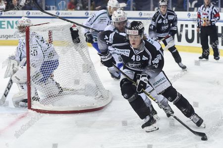 Tps Turku V Salavat Yulaev Ufa Stockfoto S Exclusief Shutterstock