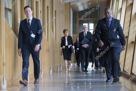 Scottish Parliament First Ministers Questions Edinburgh Stockfotos