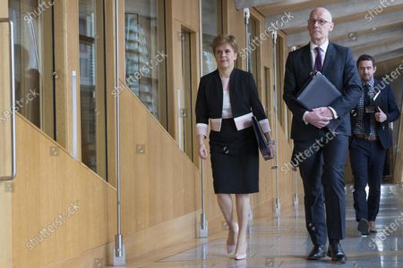 Scottish Parliament First Ministers Questions Edinburgh Stockfotos