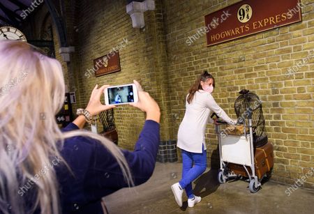 Warner Bros Studio Tour London Making Harry Arkistokuvat Yksinoikeudella Shutterstock