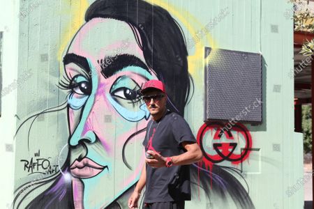 Naples Mural Depicting Gucci Model Armine Harutyunyan Editorial Stock Photo Stock Image Shutterstock