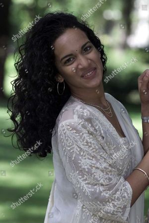 Anoushka Shankar 19 Daughter Celebrated Sitar Player Editorial Stock Photo Stock Image Shutterstock