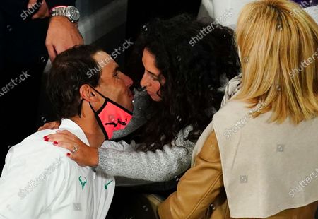 Rafael Nadal Kisses His Wife Maria Francisca Editorial Stock Photo Stock Image Shutterstock
