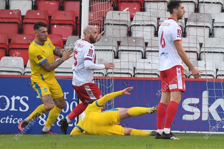 Alex Wall Concord Rangers Fc Squeezes Ball Editorial Stock Photo Stock Image Shutterstock