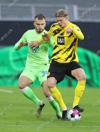 Erling Haaland Borussia Dortmund R Looks Break Editorial Stock Photo Stock Image Shutterstock