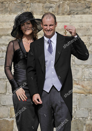 Obituary Wife Former England Cricketer Andrew Strauss Stock Photos Exclusive Shutterstock