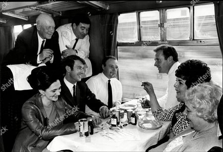 Obituary Former Man United Goalkeeper Harry Gregg Stock Photos Exclusive Shutterstock