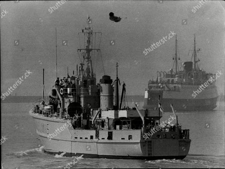 Hms Bronington Royal Navy Minesweeper Ship Hms Editorial Stock Photo Stock Image Shutterstock