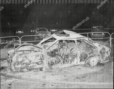 ira-bombing-at-bergen-in-holland-forensics-examine-the-vw-golf-in-which-serviceman-ian-shinner-was-killed-shutterstock-editorial-3027821a.jpg