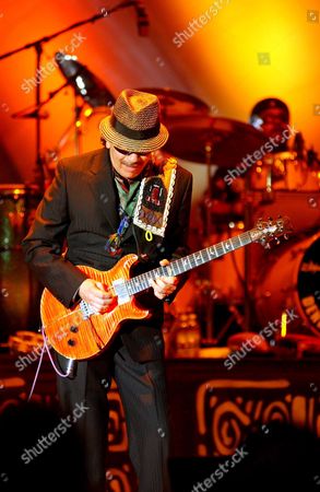 carlos santana at the hollywood bowl
