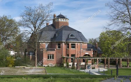 Schulenburg Stock Photos Editorial Images And Stock Pictures