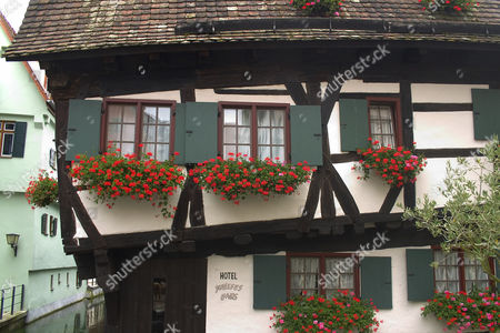 Askew House Hotel Schiefes Haus Ulm Fischerviertel Editorial Stock