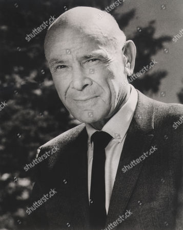 Next photo of Dean Jagger