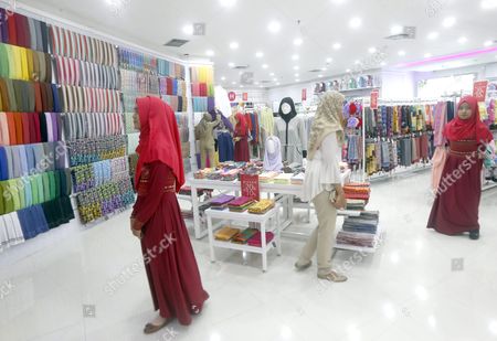 hijab store