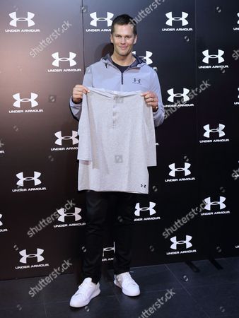 tb12 sneakers