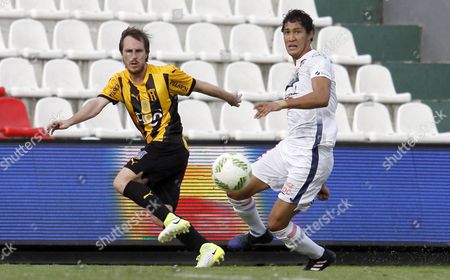 Guaranis Hernan Novik L Vies Ball Nacional Editorial Stock Photo Stock Image Shutterstock