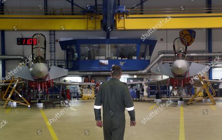 Steinhoff Stock Pictures Editorial Images And Stock Photos Shutterstock