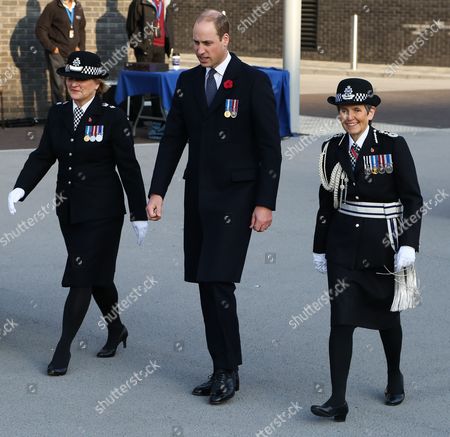 prince-william-dick-moms-slit-and-clit