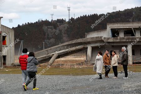 Visitors Take Moment Remains Okawa Elementary School Editorial Stock Photo Stock Image Shutterstock