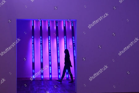 Jenny Holzer LED Jenny Holzer exhibition Tate Modern London Stock Photos 