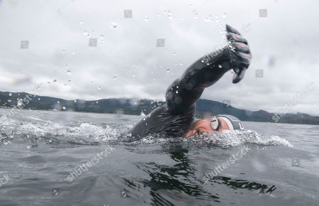 Ross Edgley Breaks World Record Longest Continuous Stockfotos Exklusiv Shutterstock Accurately controlled trim reduces swimming effort, as it reduces the sectional area of the diver passing through the water.