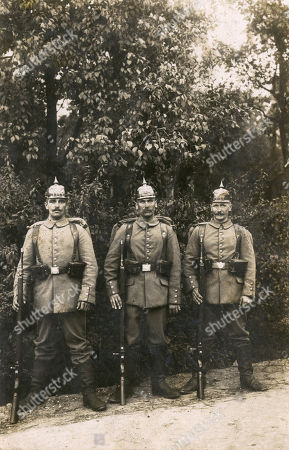 13+ Soldier Ww1 German Pickelhaube Images