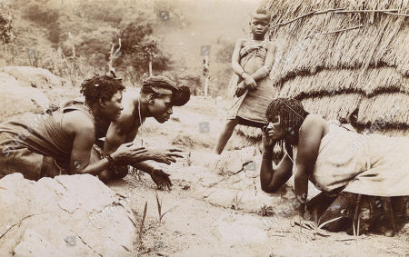 Scenes Villagers Villager Village Kraal Southern African Native Ethnic