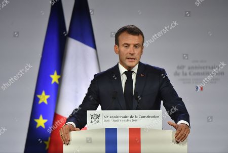 60th Anniversary French Constitution Paris Fotos De Stock Exclusivo Shutterstock