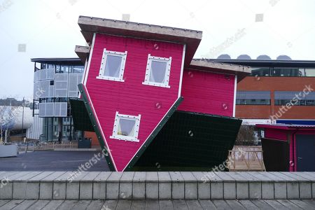 Upside Down House Bournemouth Stockfotos Exklusiv Shutterstock